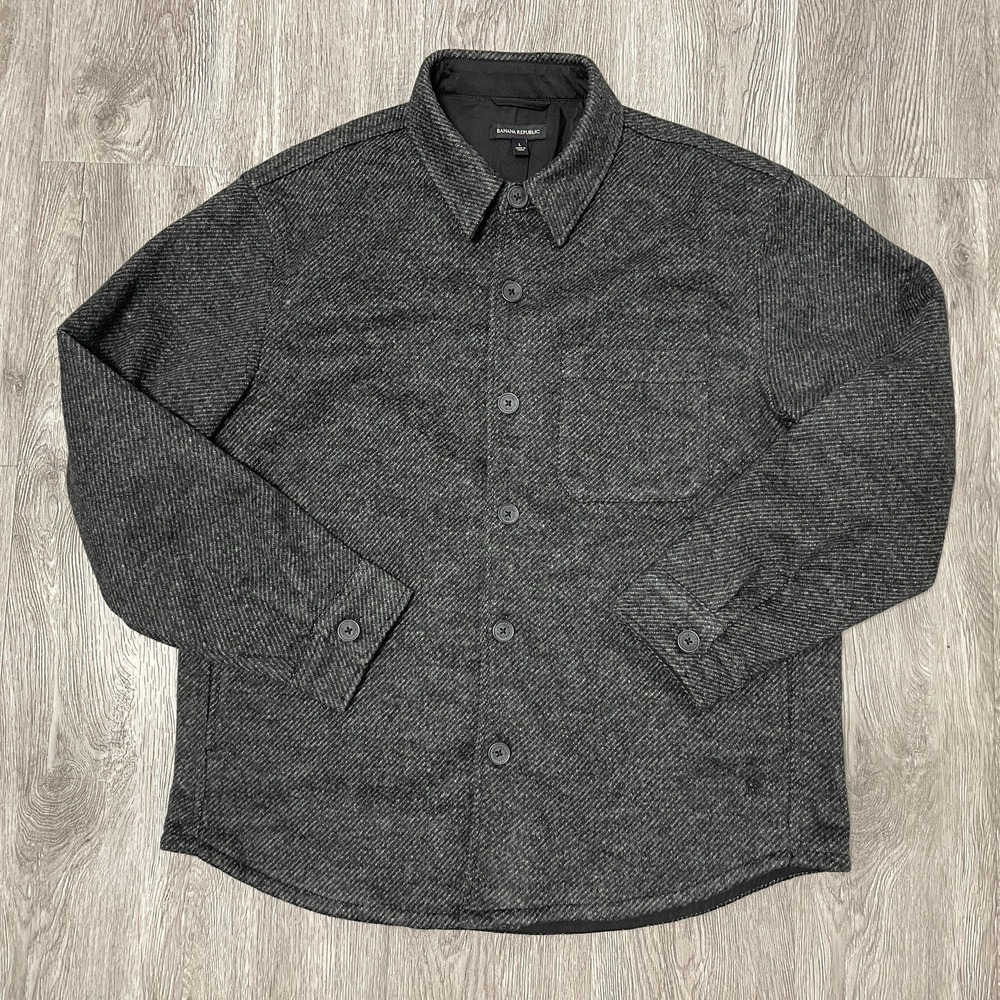 Banana Republic Charcoal Gray Herringbone Casual Button-Down Shirt Jacket